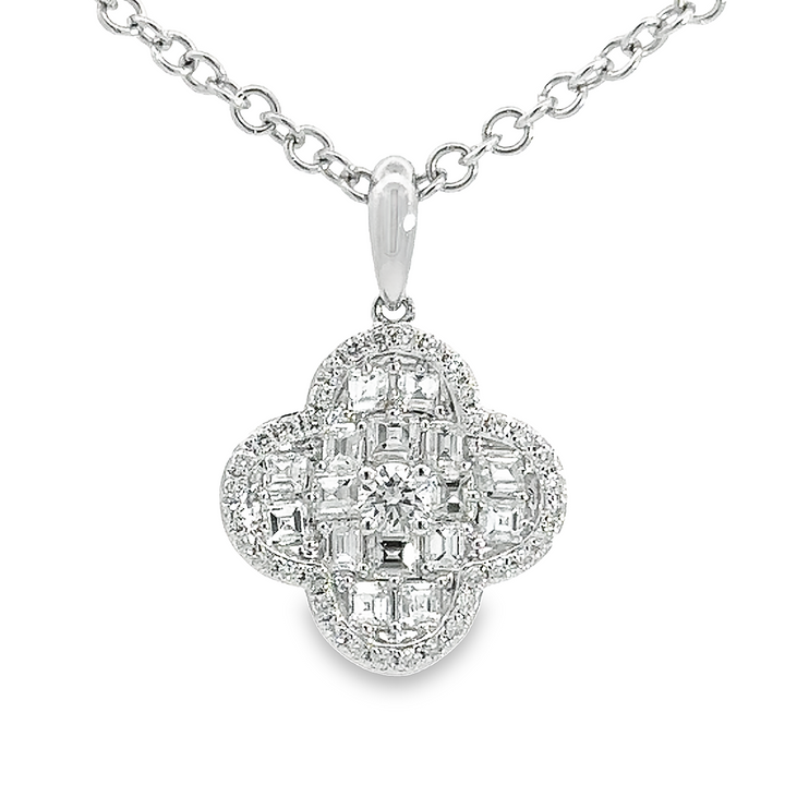 18K White Gold Round Diamond Clover Pendant