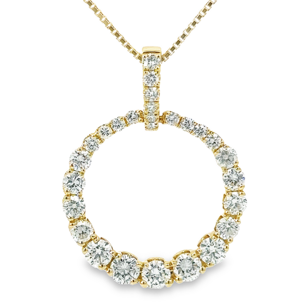 18K Gold Graduating Diamond Circle Necklace - Dallas TX