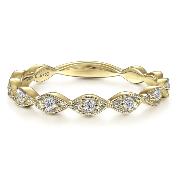 14K Gold Scalloped Milgrain Accented Diamond Wedding Band - Dallas TX