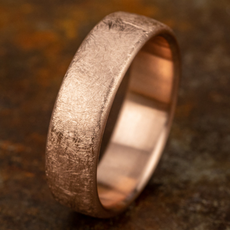 14K Gold 6.5mm – Swirl Finish Men’s Wedding Band Benchmark 18