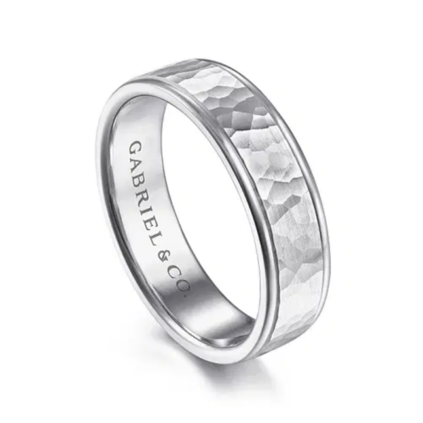 14K Gold 6mm - Flat Hammered Finish Men's Wedding Band - Image 2