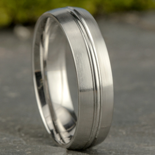 14K Gold 6.5mm - Satin Center Cut Men's Wedding Band - Image 3