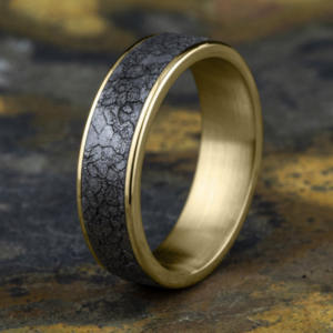 14K Gold and Tantalum 6.5mm – Rubble Men’s Wedding Band Ammara Stone 12
