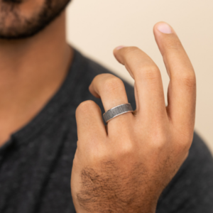 14K Gold and Tantalum 7.5mm – Wood Men’s Wedding Band Ammara Stone 20