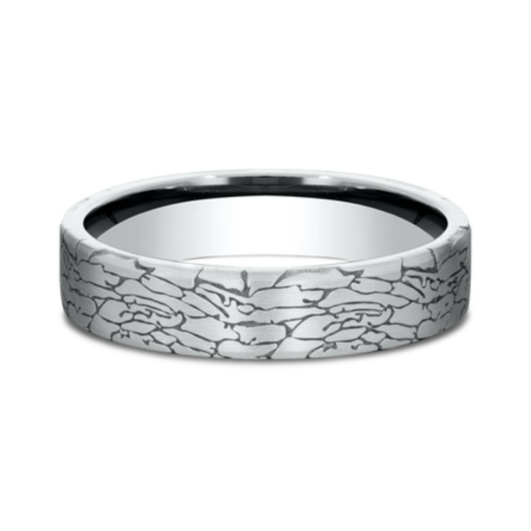 14K Gold 5mm – Fractured Rock Pattern Men’s Wedding Band Benchmark 13