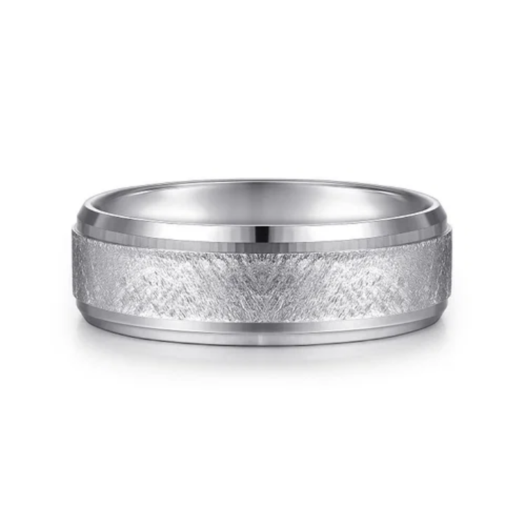 14K Two-Tone Gold 7mm – Diamond Scratch Beveled Men’s Wedding Band Gabriel 22