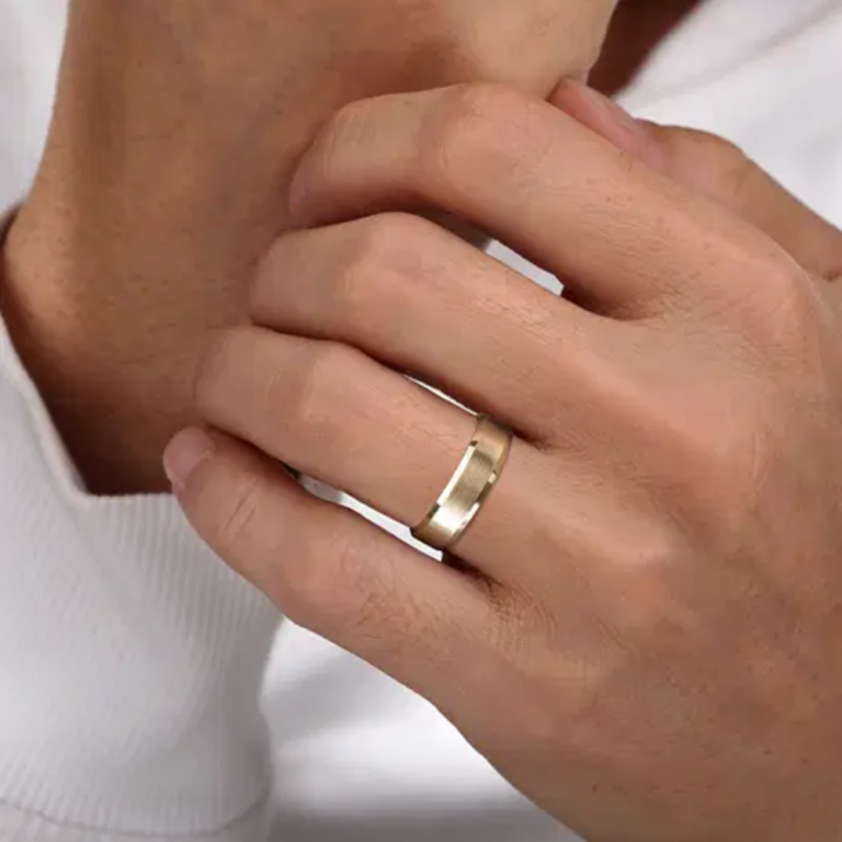 14K Gold 6mm – Satin Finish Beveled Edge Men’s Wedding Band Gabriel 28