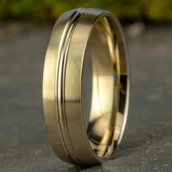 14K Gold 6.5mm - Satin Center Cut Men's Wedding Band - Image 6