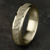 14K Gold 6mm – Lava Rock Beveled Men’s Wedding Band Benchmark 51