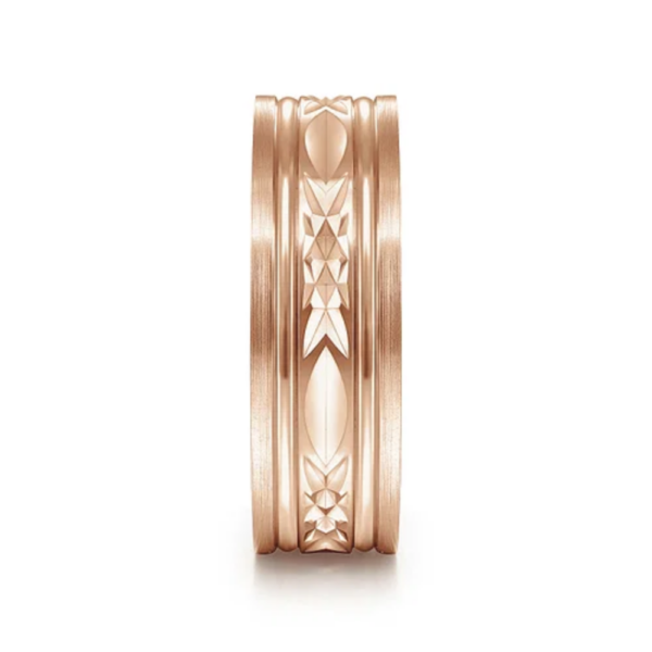 14K Gold 7mm - Satin Finish Diamond Cut Men's Wedding Band - Image 12
