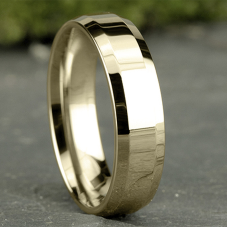 14K Gold 6.5mm – Polished Beveled Men’s Wedding Band Benchmark 33