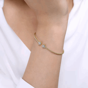 14K Yellow Gold Flexible Hexagon Split Bangle with .12ctw Diamonds Size 6.25