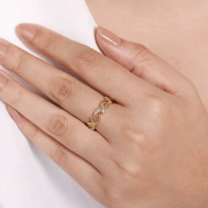 14K Yellow Gold Scrolling Floral Stackable Ring with .09ctw Diamonds Size 6.5