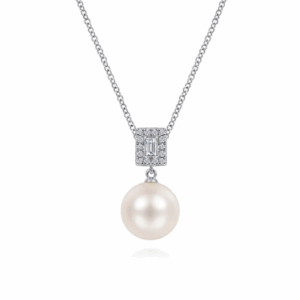 14K White Gold Pendant with 10.5mm Pearl & .14ctw Diamonds 17.5