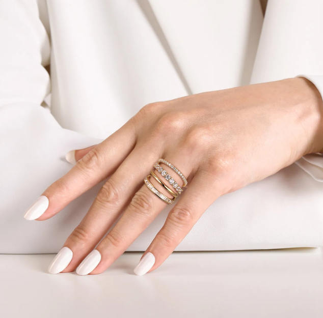 14K Yellow Gold Stackable Ring with 2.03ctw Baguette & Round Diamonds Size 6.5 Fine Jewelry 2