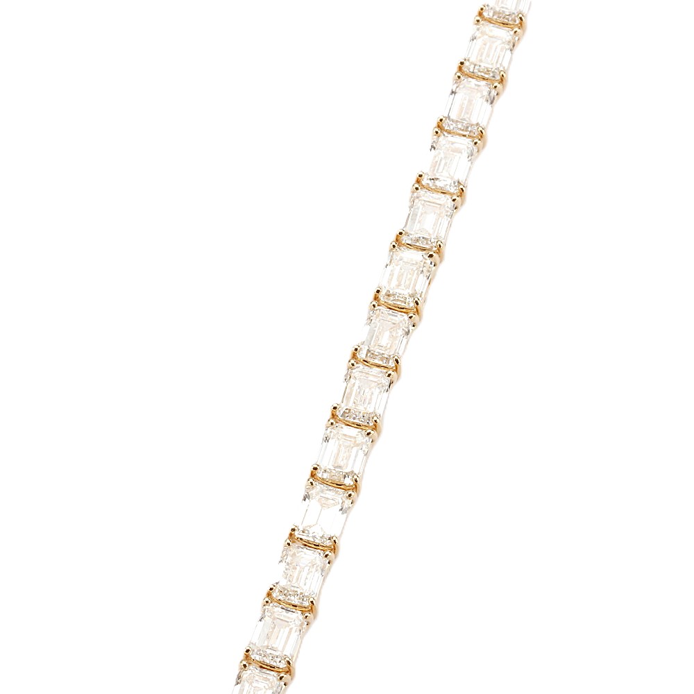 18K Yellow Gold Tennis Bracelet with 11.85ctw Emerald Cut Diamonds 7″ Bracelets 2