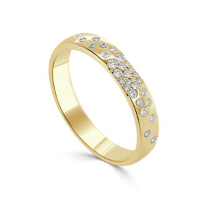 14K Yellow Gold Sprinkle Ring with .17ctw Diamonds Size 6.5