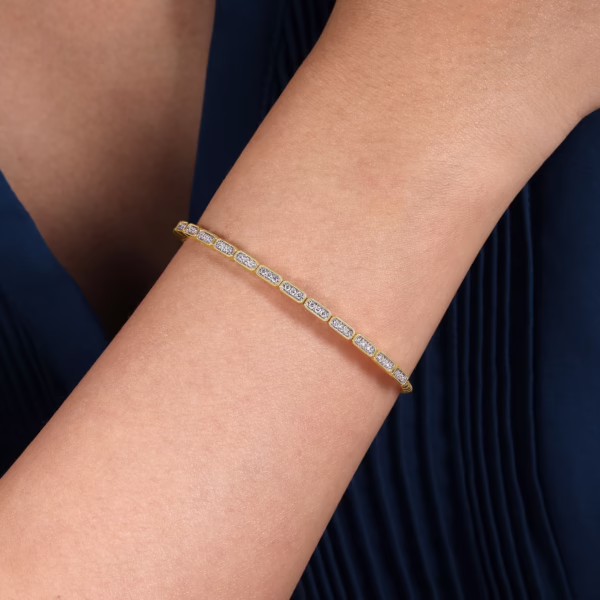 14K Yellow Gold Bujukan Bead Bangle with .26ctw Diamonds Size 6.25 Bracelets 10