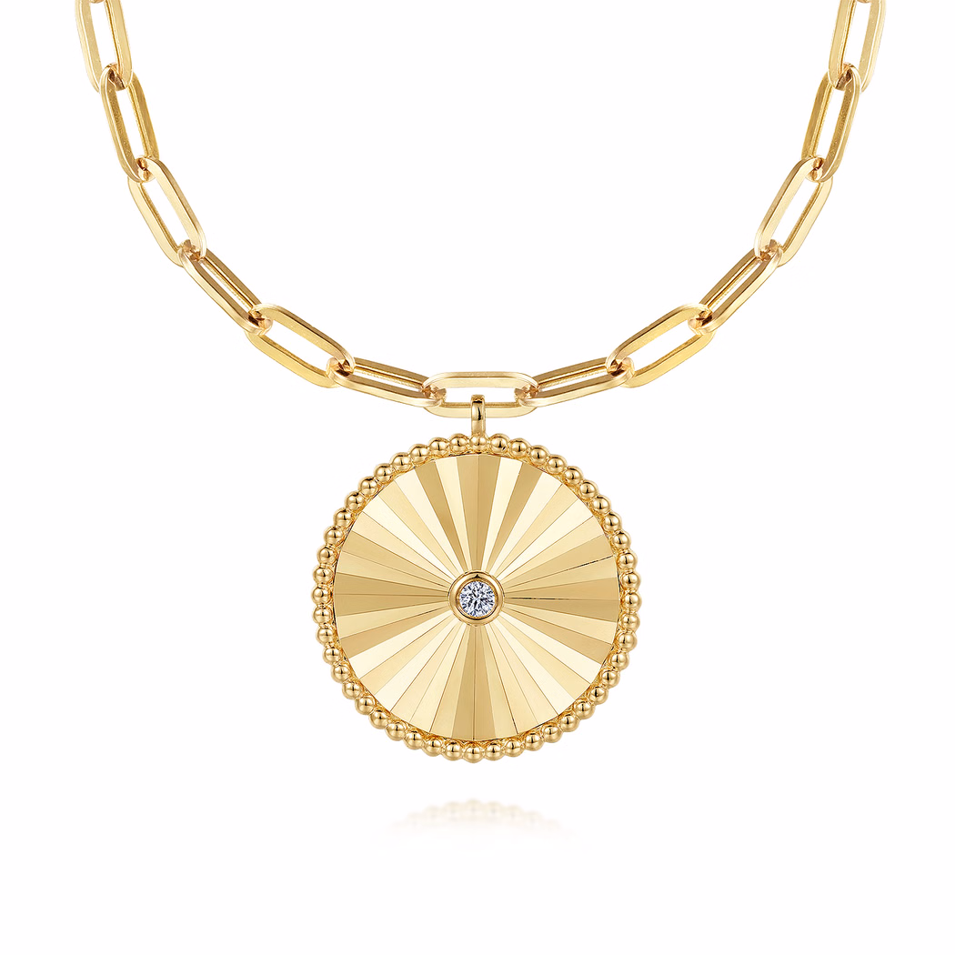 14K Yellow Gold Medallion Necklace with .05ct Diamond 18″ Fine Jewelry