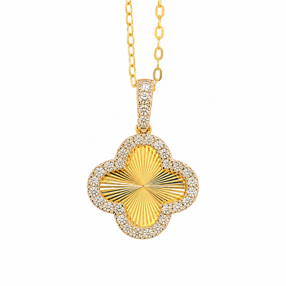 14K Yellow Gold Quatrefoil Necklace with .33ctw Diamonds Fine Jewelry 3