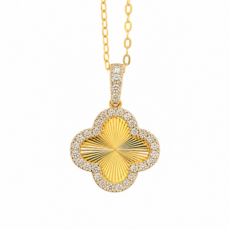 14K Yellow Gold Quatrefoil Necklace with .33ctw Diamonds Fine Jewelry 2