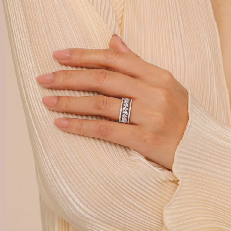 14K White Gold Stackable Ring with .65ctw Diamonds Size 6.5 Fine Jewelry 8