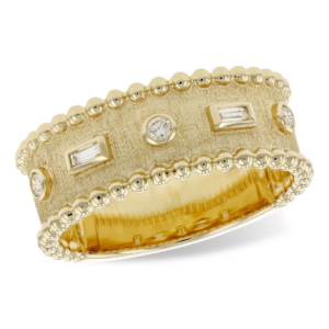 14K Yellow Gold Ring with .11ctw Diamonds Size 7